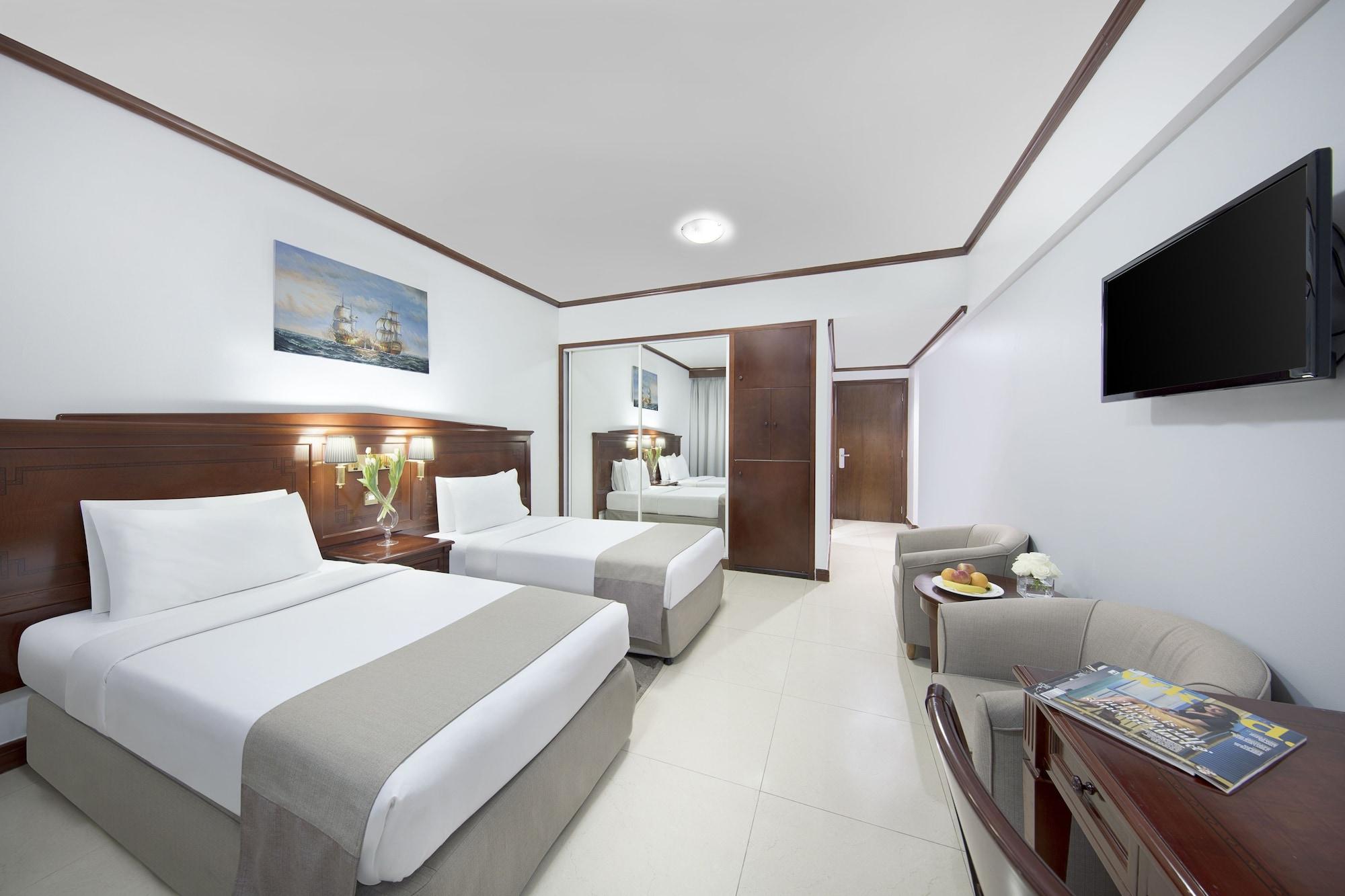 Admiral Plaza Hotel Dubai Exterior photo