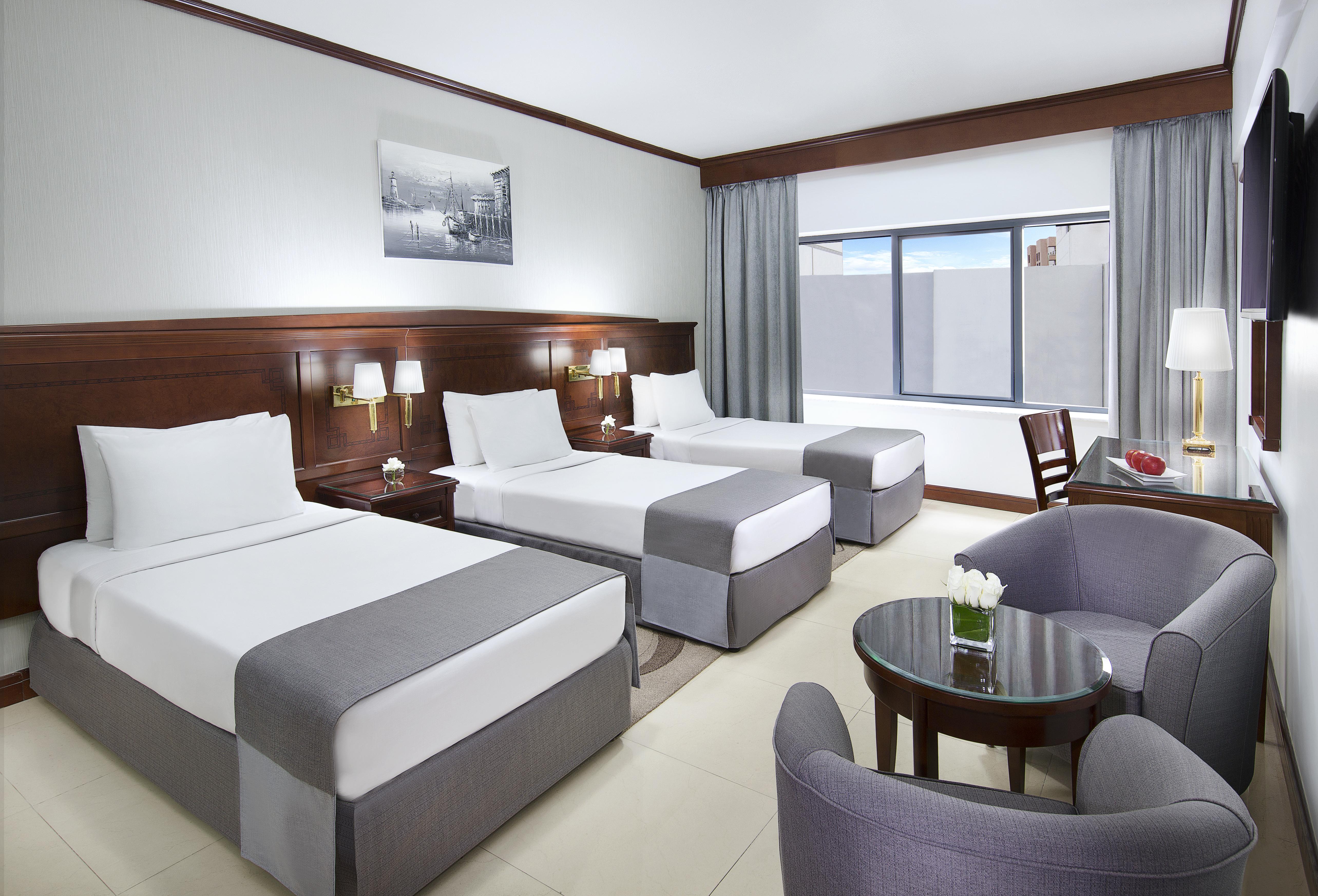 Admiral Plaza Hotel Dubai Exterior photo